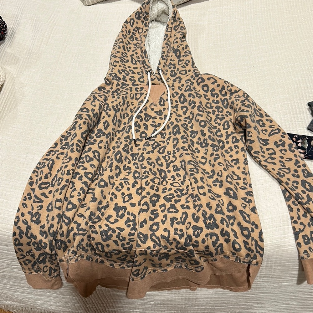 Cute women’s sweater
